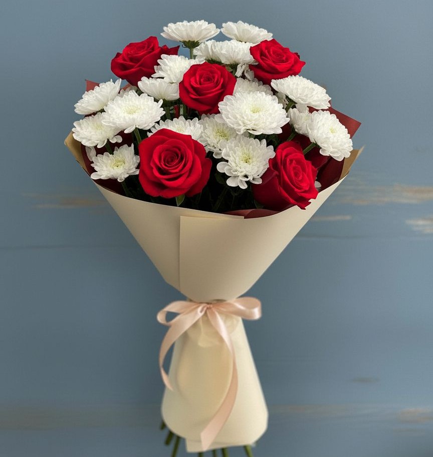 Букет цветов из: Розы и Хризантемы в Первомайском Забайкальского края