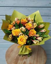 Букет цветов из:  Альстромерии и Розы в Первомайском Забайкальского края