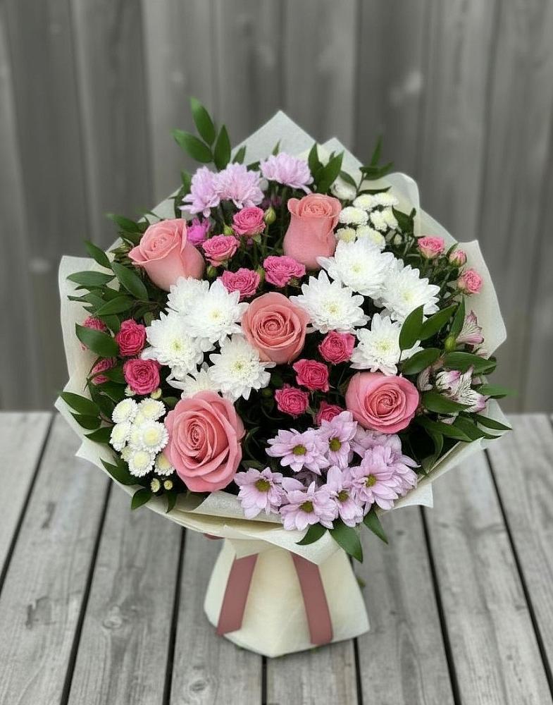 Букет цветов из: Альстромерии, Гвоздики, Розы и Хризантемы в Первомайском Забайкальского края