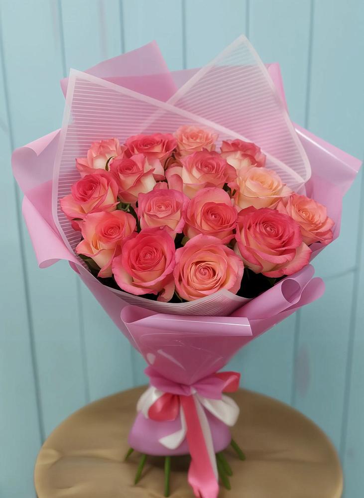 Букет 15 Розовых роз Равель в Первомайском Забайкальского края