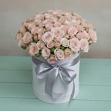 Цветочная композиция из Розы в шляпной коробке #REPLACE_PRED# Первомайском Забайкальского края