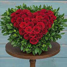 Цветочная композиция из Розы в виде сердца в Первомайском Забайкальского края