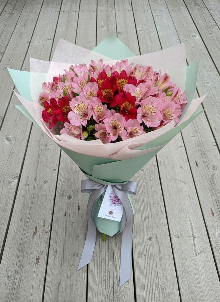 Букет цветов из: Альстромерии в Первомайском Забайкальского края