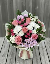 Букет цветов из:  Альстромерии, Гвоздики, Розы и Хризантемы в Первомайском Забайкальского края