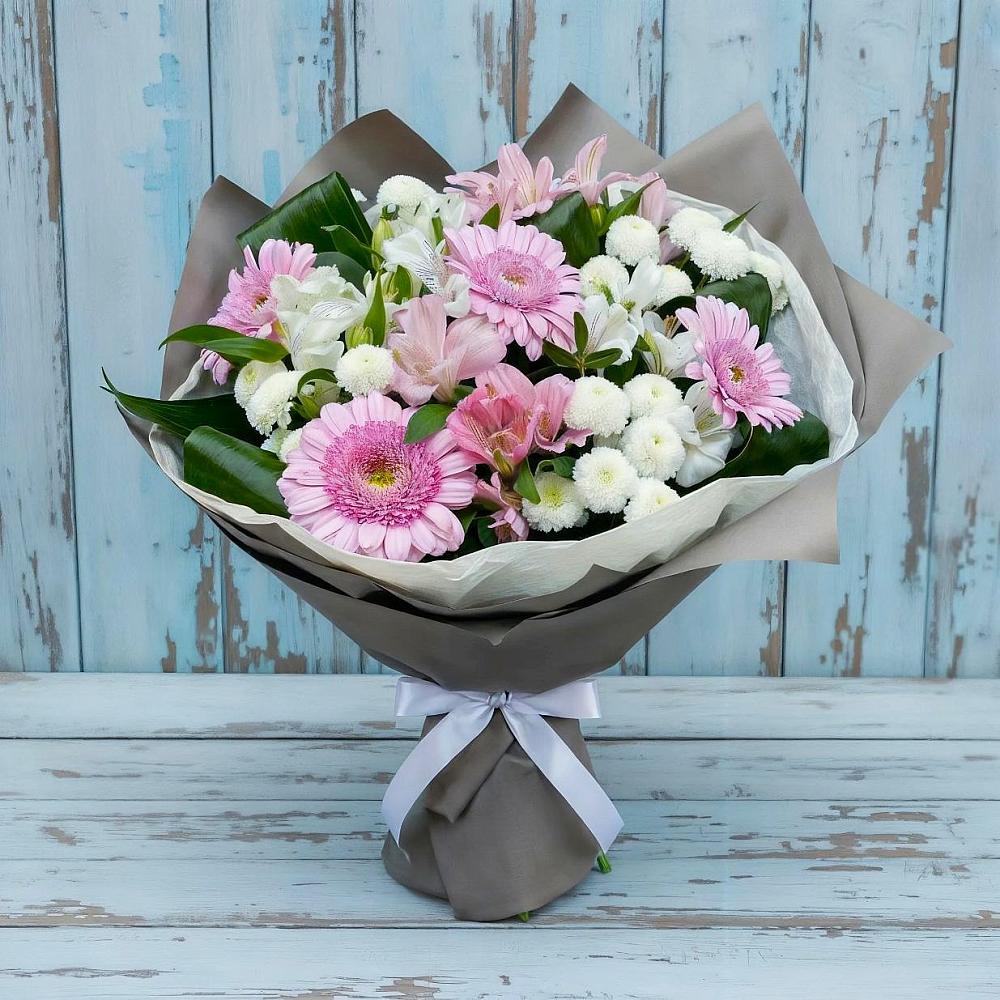 Букет цветов из: Герберы, Альстромерии и Хризантемы в Первомайском Забайкальского края