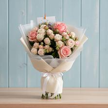 Букет цветов из:  Розы в Первомайском Забайкальского края