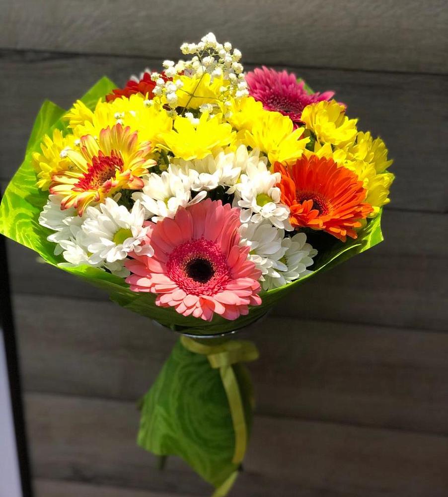 Букет цветов из: Герберы и Хризантемы в Первомайском Забайкальского края