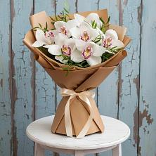 Букет цветов из:  Орхидеи и Розы в Первомайском Забайкальского края