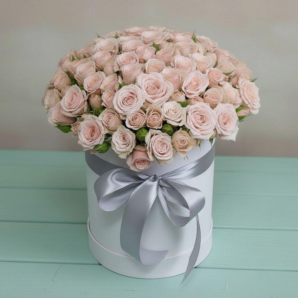 Цветочная композиция из Розы в шляпной коробке в Первомайском Забайкальского края